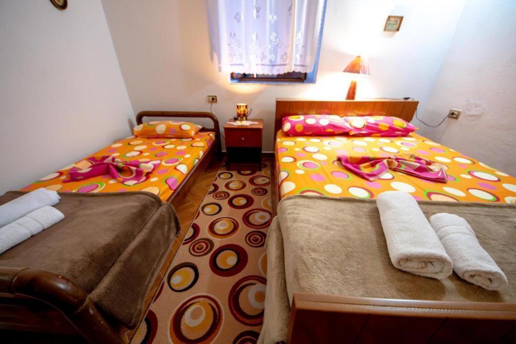 Nina's Gjirokaster